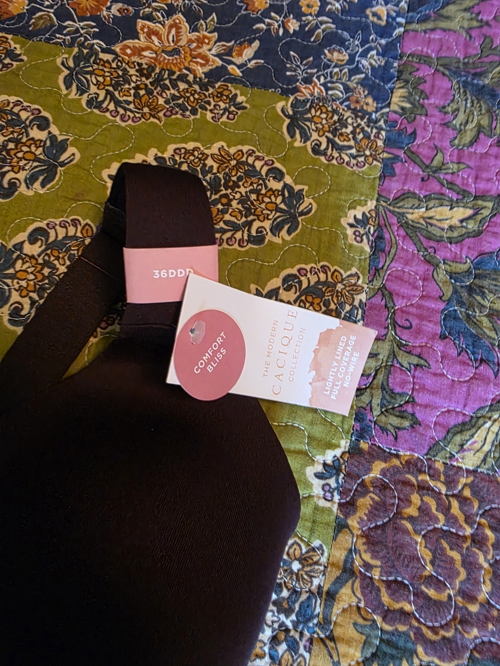 Cacique Wireless Smooth Bra Set in Brick Rusty Red, Olive Green & Deep Brown. - Picture 4 of 9